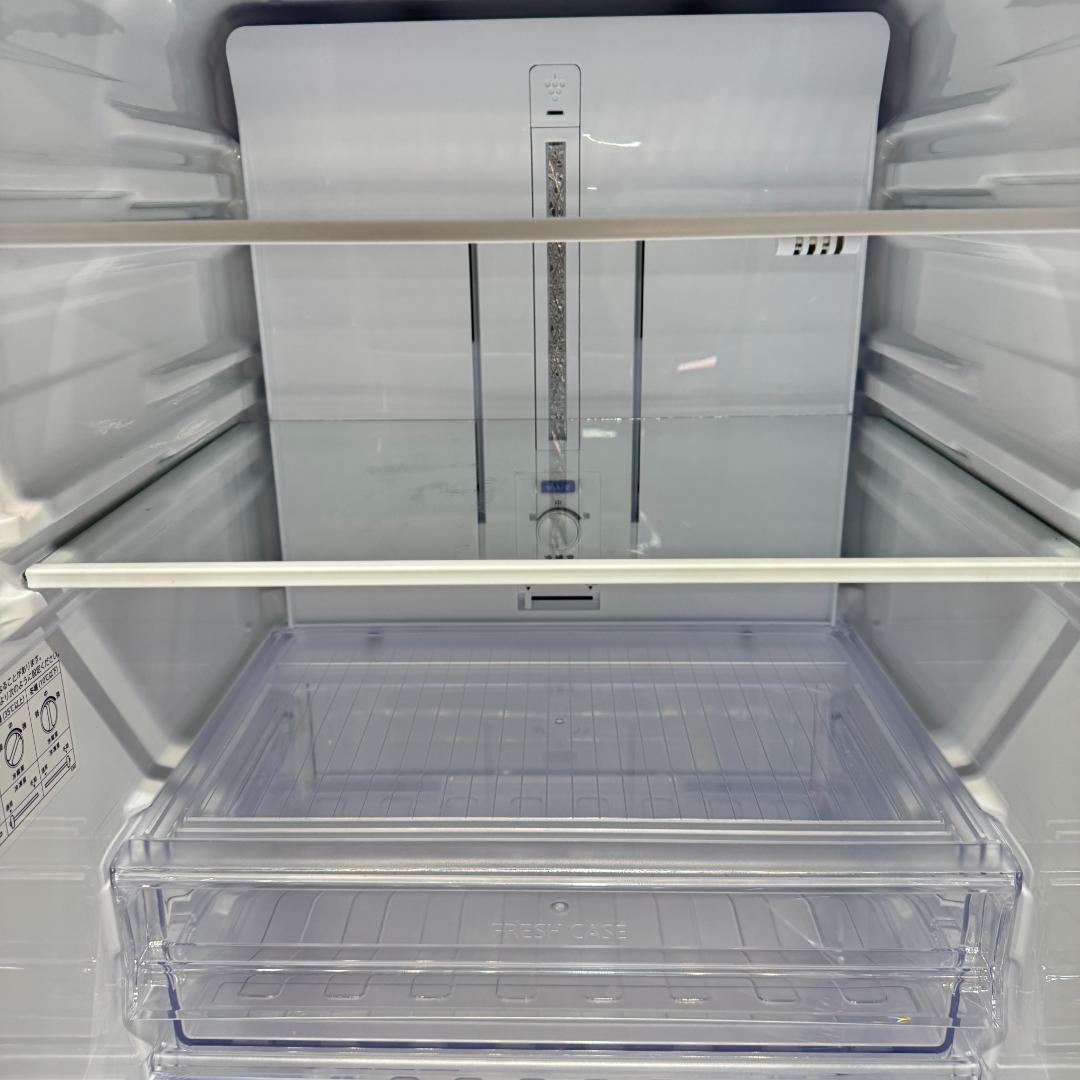 東京23区送料無料　美品シャープ冷蔵庫271L　SJ-PD27A