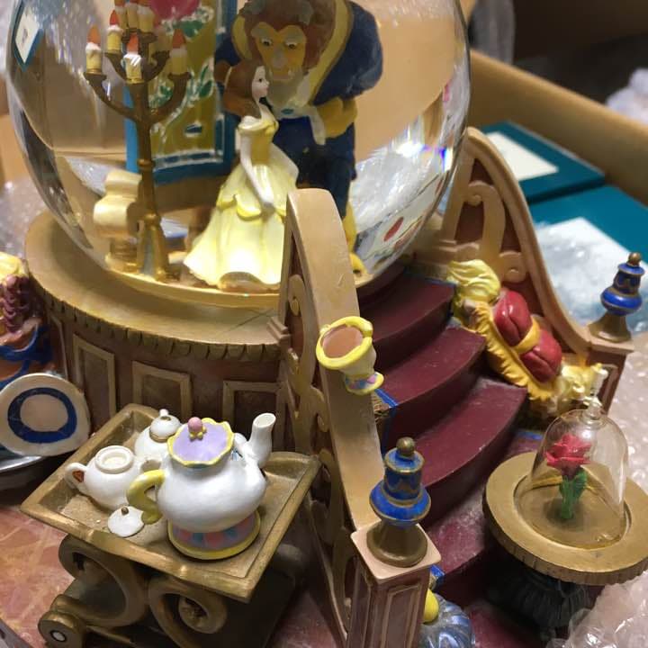 ディズニー・美女と野獣スノードーム