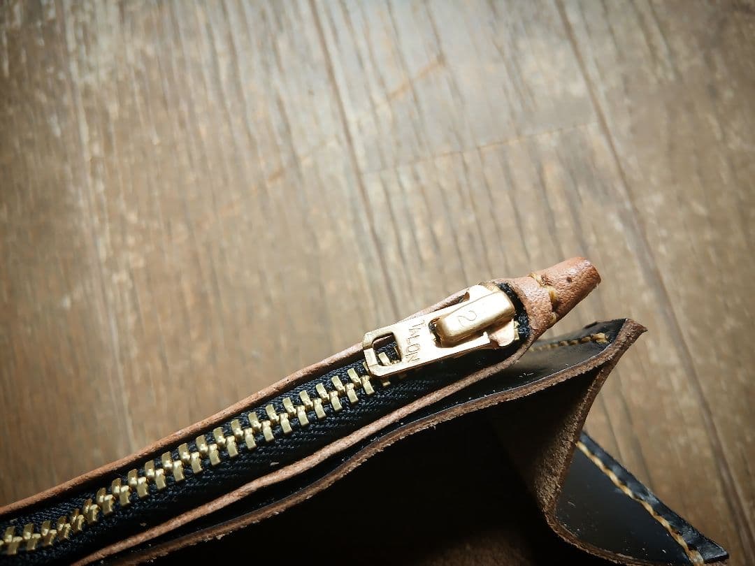 ホーウィン クロムエクセルレザー トラッカーウォレット 経年変化 ロング