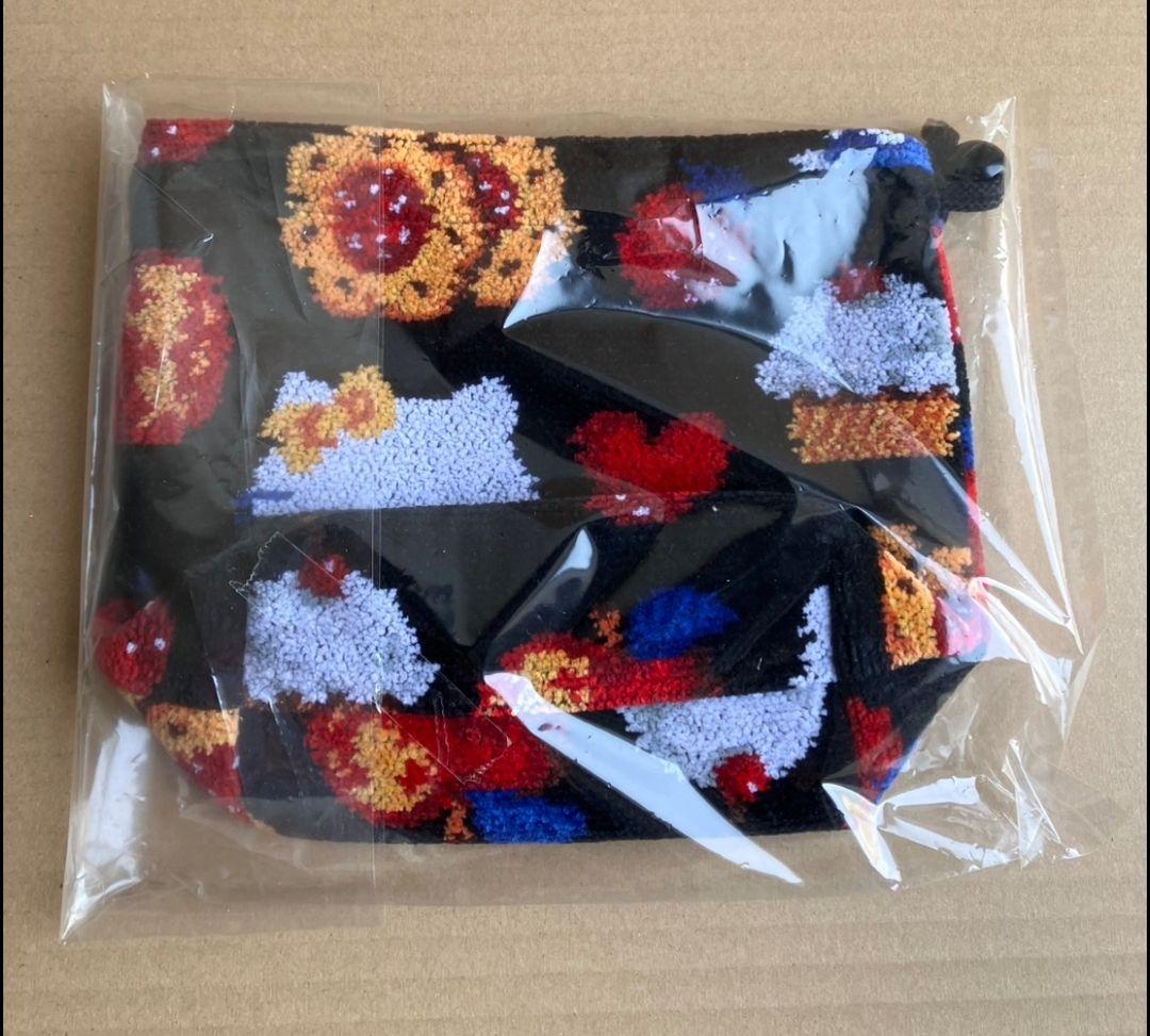 FEILER DLICIEUX HELLO KITTY 巾着