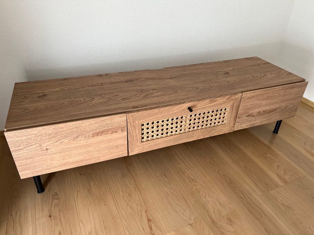 ⬛️送料込み⬛️ロウヤ　ラタン　テレビボード　140cm 説明書付 LOWYA ラタン調デザイン テレビボード 140cm