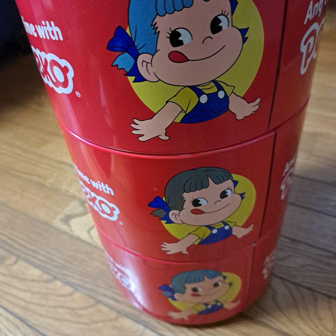 不二家ペコちゃん　昭和　非売品　激レア　三段収納缶