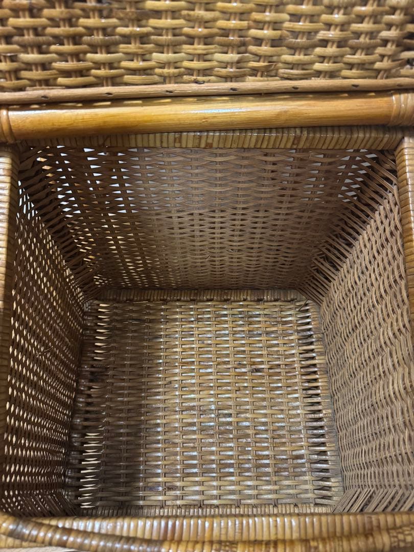 ラタン 脱衣籠 ラック 収納 家具 アンティーク アジアン ワゴン レトロ