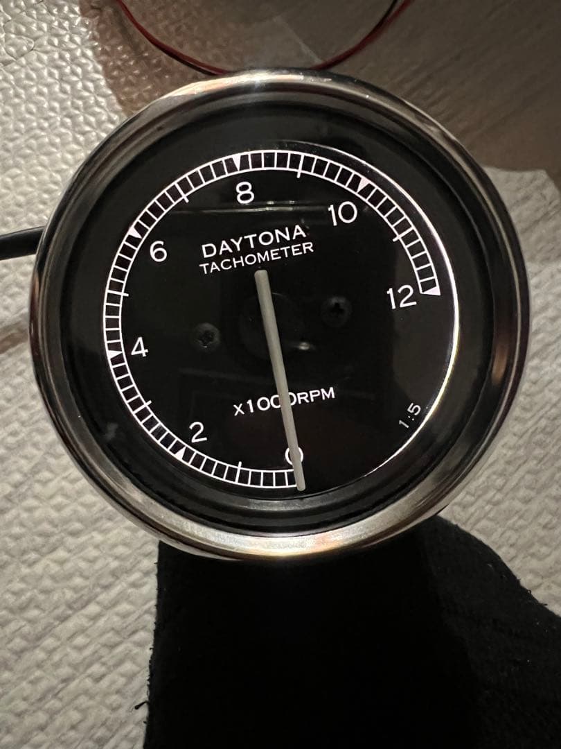 廃盤DAYTONAタコメーター機械式60mmブラック黒SR400等に