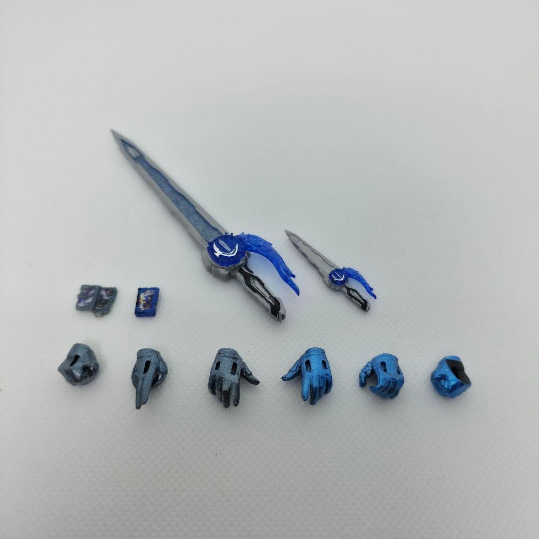 フィギュアーツ規格　仮面ライダーセイバー　3体セット　ブレイズ　エスパーダ