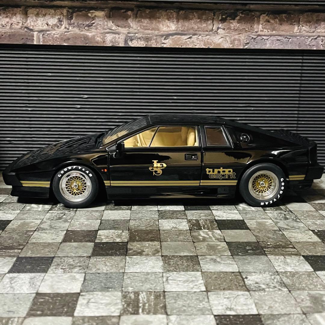 カスタム品 1/18 AUTOart ロータス エスプリ ターボ S3 JPS