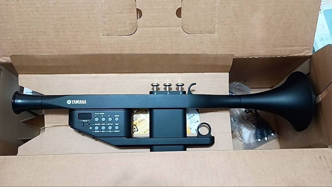 美品　YAMAHA EZ-TP トランペット
