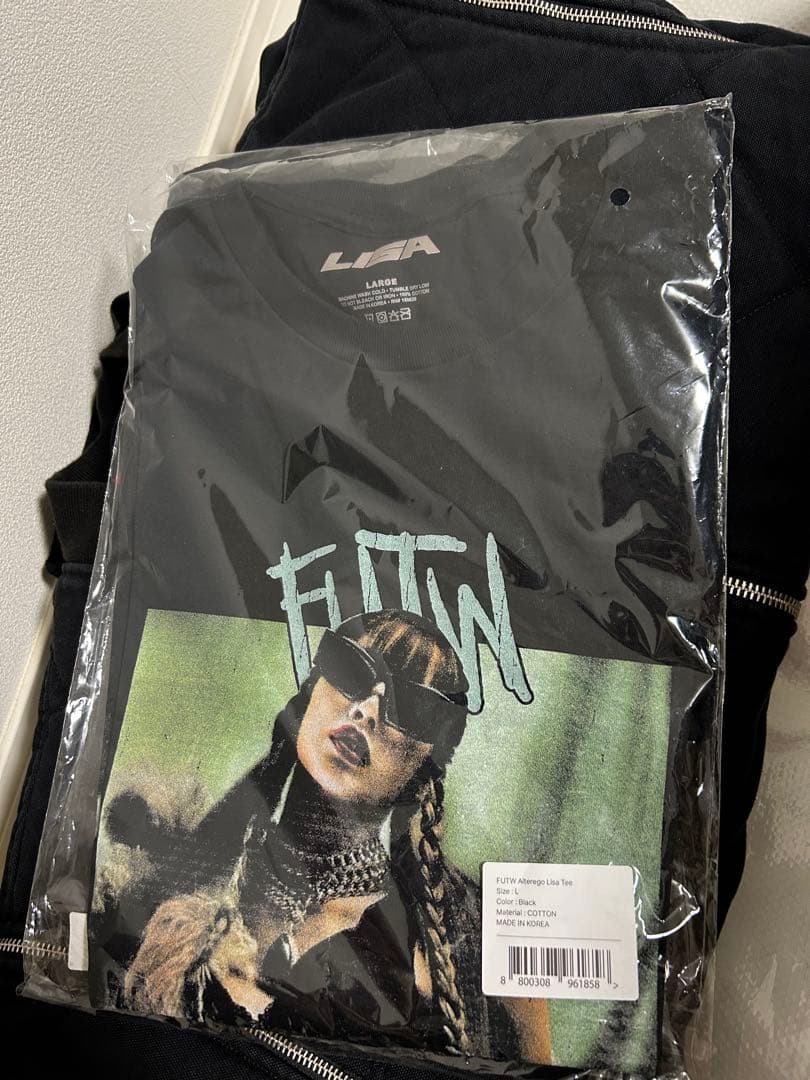 POP限定 BLACKPINK FUTW ALTEREGO LISA TEE - メルカリ