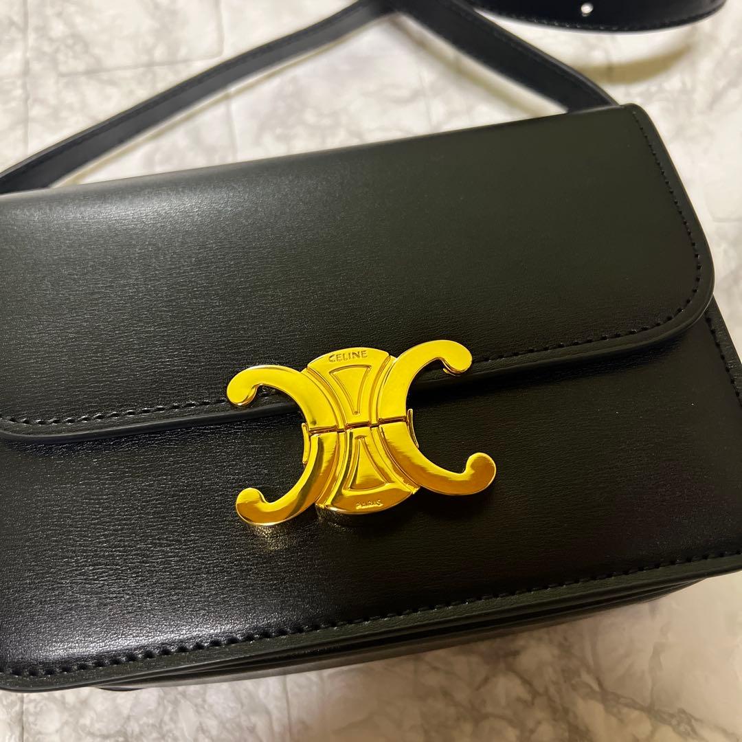 ショルダーバッグ ノベルティ ティーン トリオンフ シャイニーカーフスキン