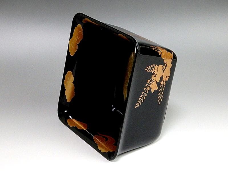 黒地桐雲鳳凰蒔絵　菓子器　明治期　木製品　N155A-EEa