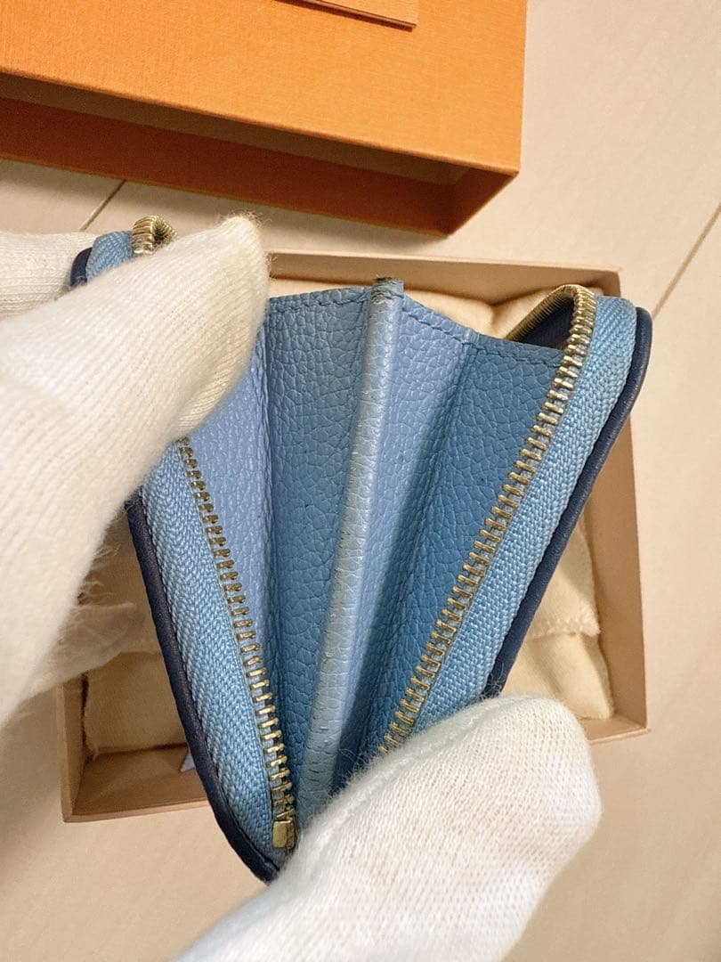 ヴィトン アンプラント バイザプール ジッピーパース サマーブルー