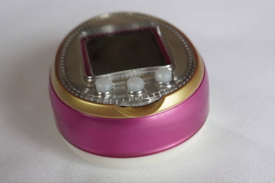 *極美品* 動作確認済み　たまごっち4u pink ピンク