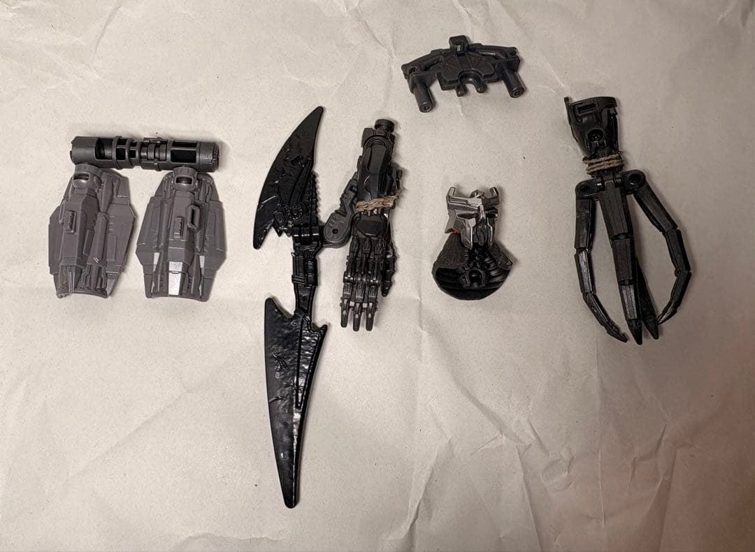 スタジオシリーズ　スカージ　ノヴァケイン　フリーザー