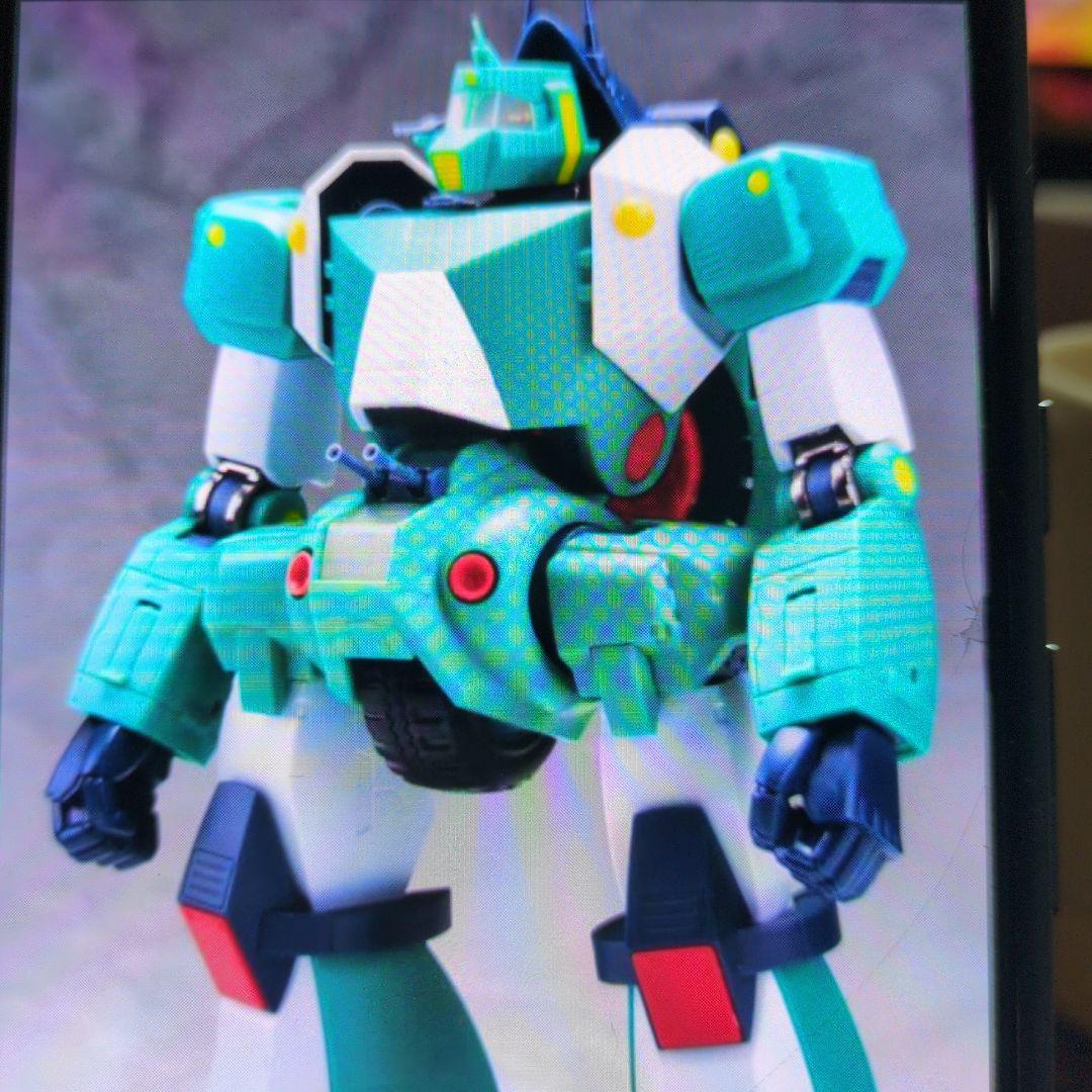 ハイメタルR.ウオーカーギャリア。