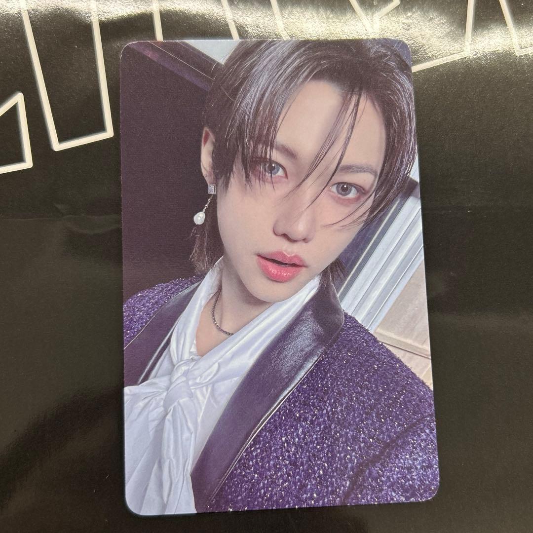 スキズ 展覧会 EXHIBITION 会場限定 1万円 特典トレカ フィリックス