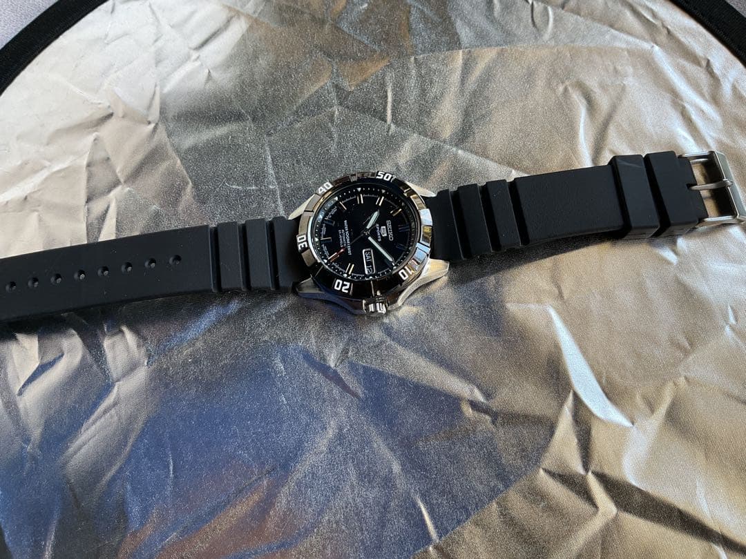 ★カッコイイバージョン❣️SEIKO５sports automatic23石稼働❣️