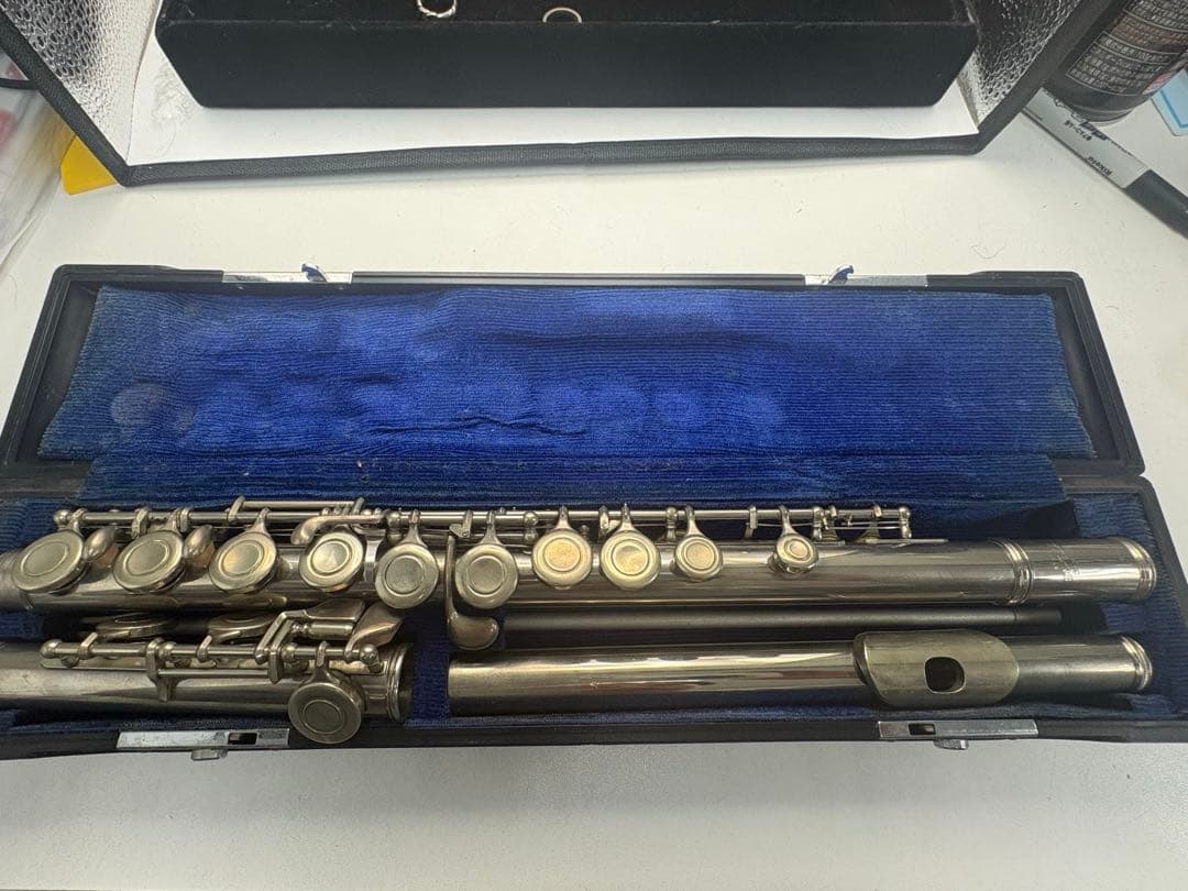 NIKKANモデル YFL-23 日本製フルート ハードケース Eメカ 希少 NIKKAN ( 現YAMAHA ) YFL-23 Eメカ搭載ハードケース付