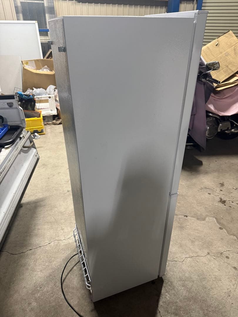 送料無料！冷蔵庫 162L 一人暮らし 家庭用 2ドア AF162-W