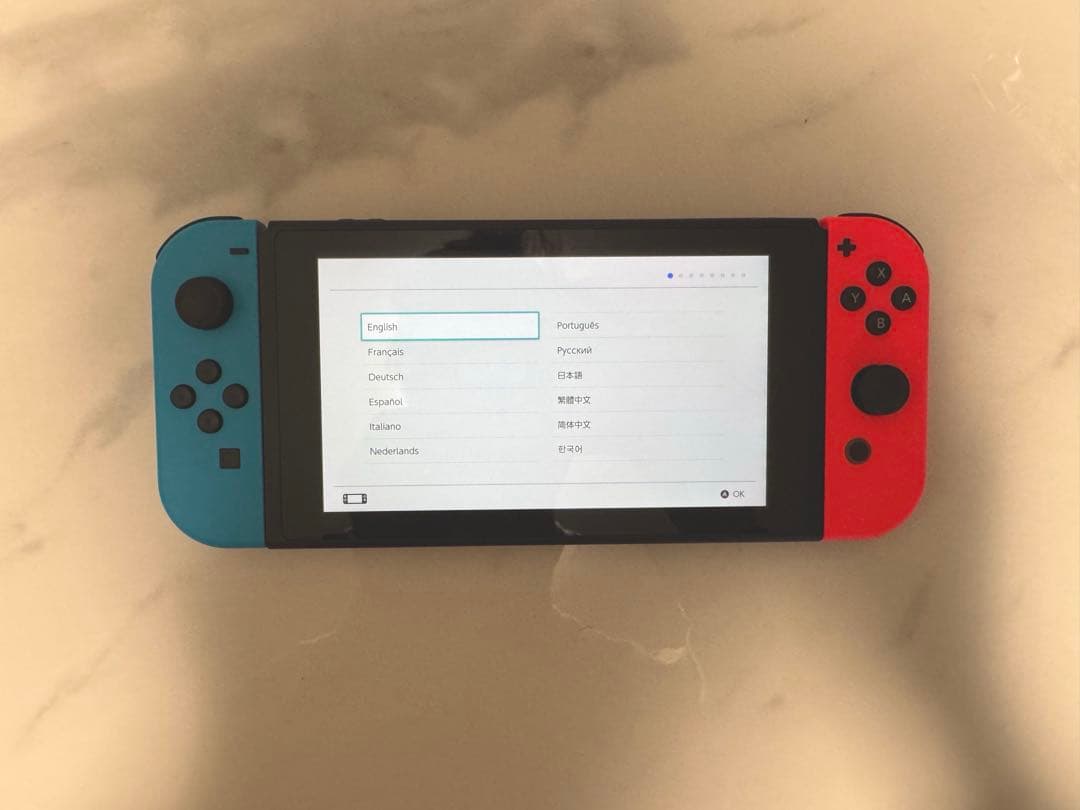 Nintendo Switch 本体　ほぼ未使用、付属品完品