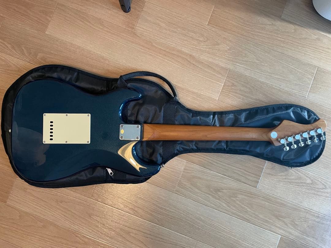 【ほぼ新品】Bacchus BST-1-RSM/M DLPB ストラトキャスター