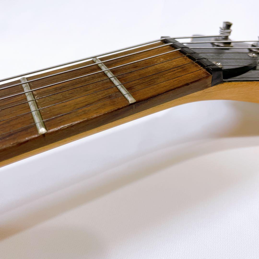 B.C.Rich ディンキータイプ　エレキギター　レッド　赤