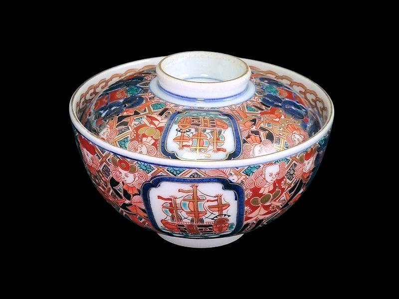 大聖寺伊万里　金襴手　五艘船に南蛮人の図　蓋茶碗　D898AS-CYo