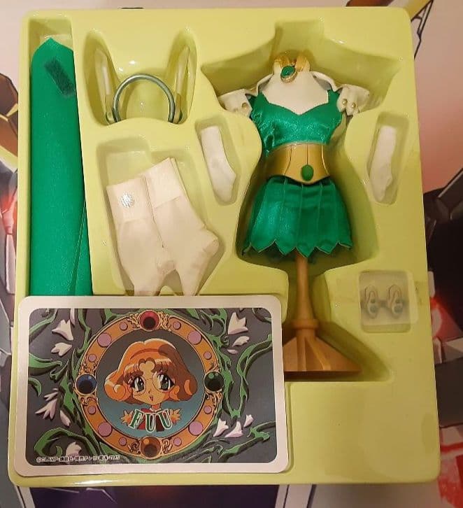 未使用　入手困難　希少　当時物　鳳凰寺風魔法騎士レイアースマジックナイトガード