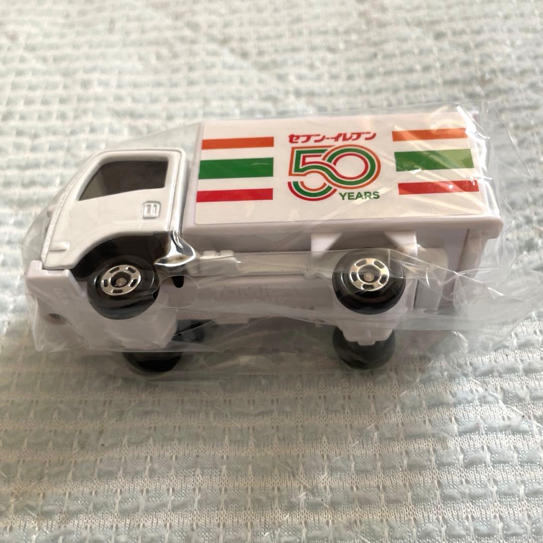 セブンイレブン50周年　トミカ　記念ロゴトラック