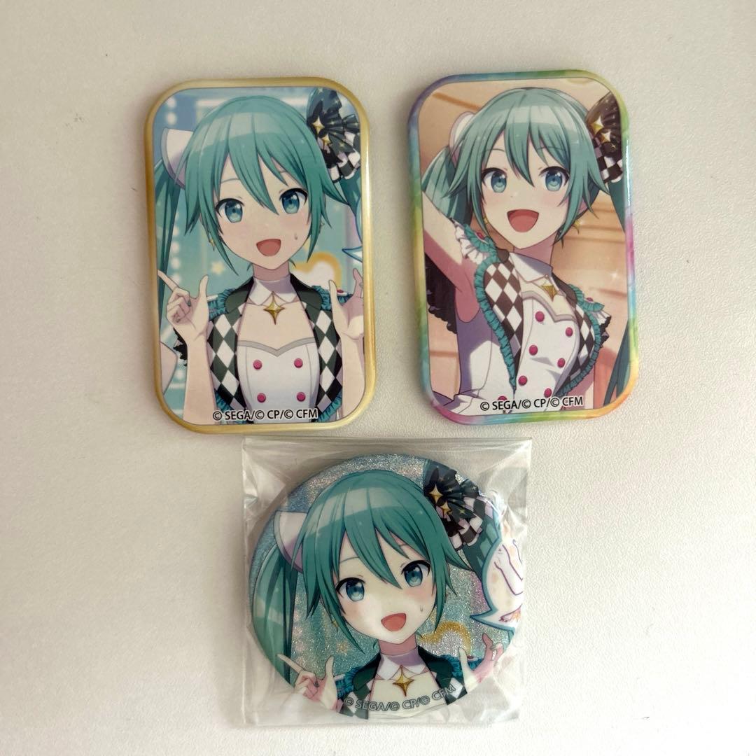 プロセカ 初音ミク モモジャン モアミク 缶バッチ - メルカリ