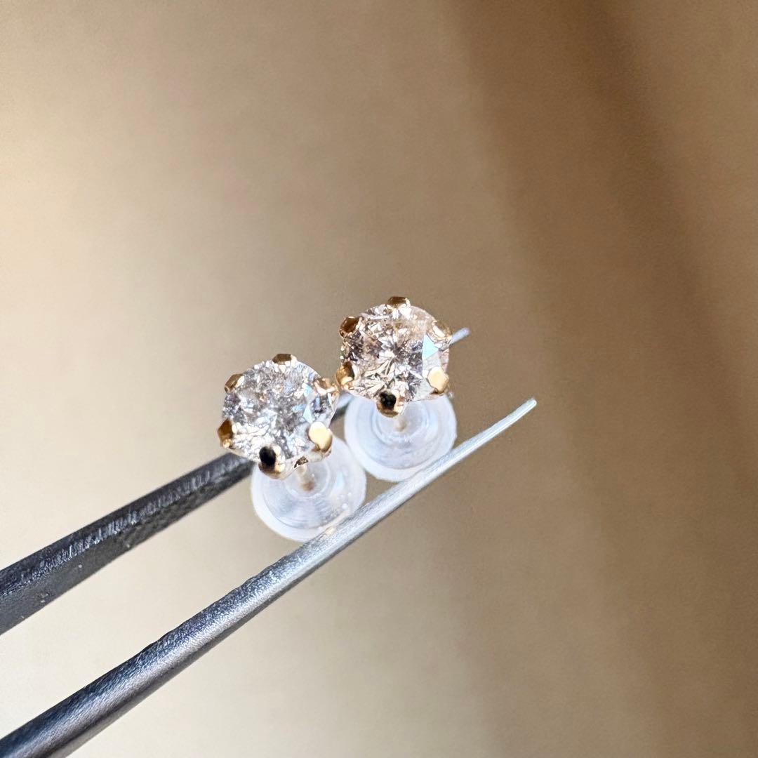 K18 18金　天然ダイヤモンド　AAグレード 0.40ct ピアス　dia