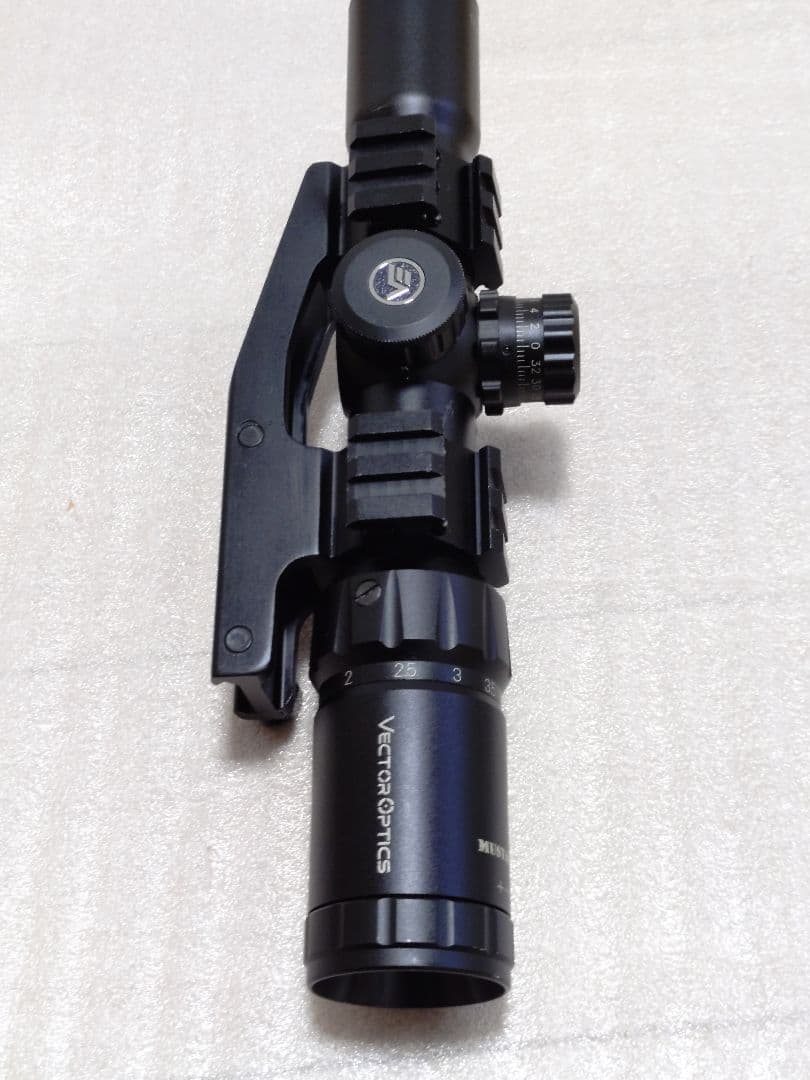 トイガン Vector Optics Mustang