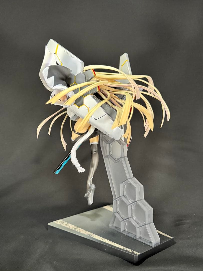 FGO アサシン オキタ・J・ソウジ 1／7スケールフィギュア