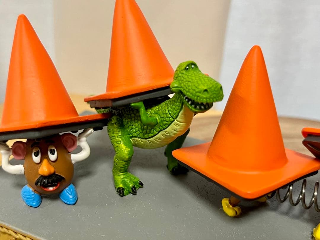 トイストーリーストーリーコレクションフィギュアカラーコーン