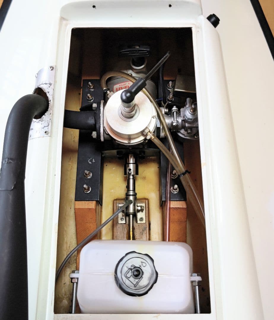 正規品 大型ラジコンボート デルタエース・引き取り限定 【8652738419】