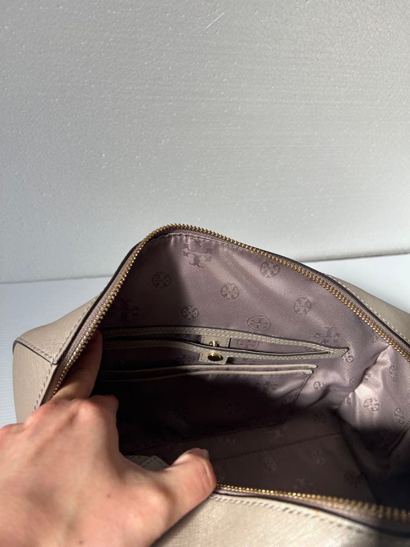 トリーバーチ ベージュ ハンドバッグ ショルダーベルト付