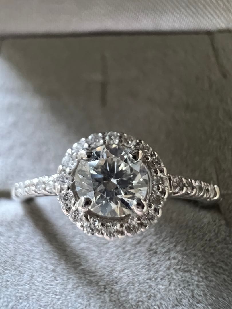 PT900 天然ダイヤモンド計0.609ct リング　12号