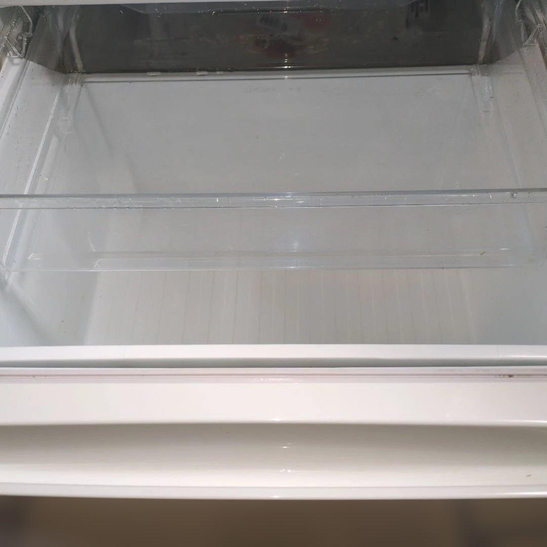 TOSHIBA ノンフロン冷凍冷蔵庫 ３ドアホワイト 2018年製 330L製氷