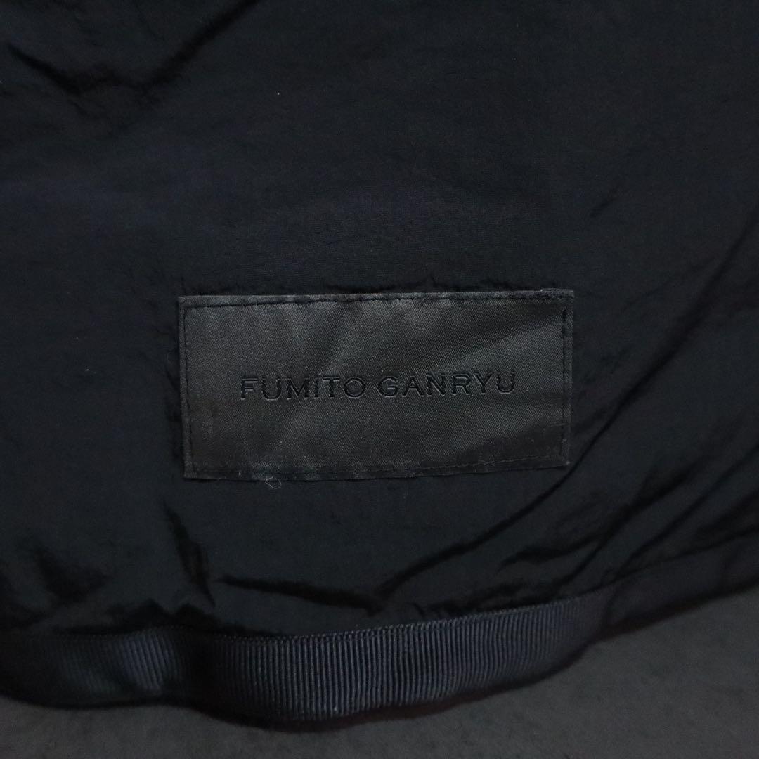 モード】FUMITO GANRYU ジップデザイン ナイロン ネックウォーマー