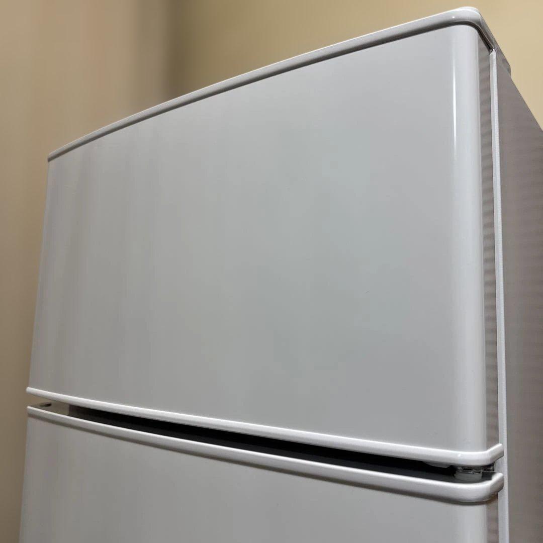 ELSONIC 2024年製 冷蔵庫 2ドア/右開き/85L