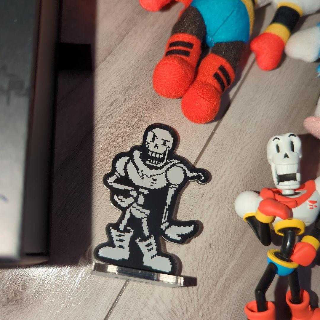 undertale　サンズ　パピルス　フィギュア　ぬいぐるみ　アクスタ　14点
