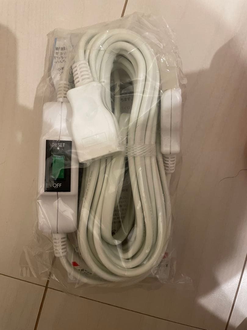 新東電器 中間スイッチ付き延長コード19個