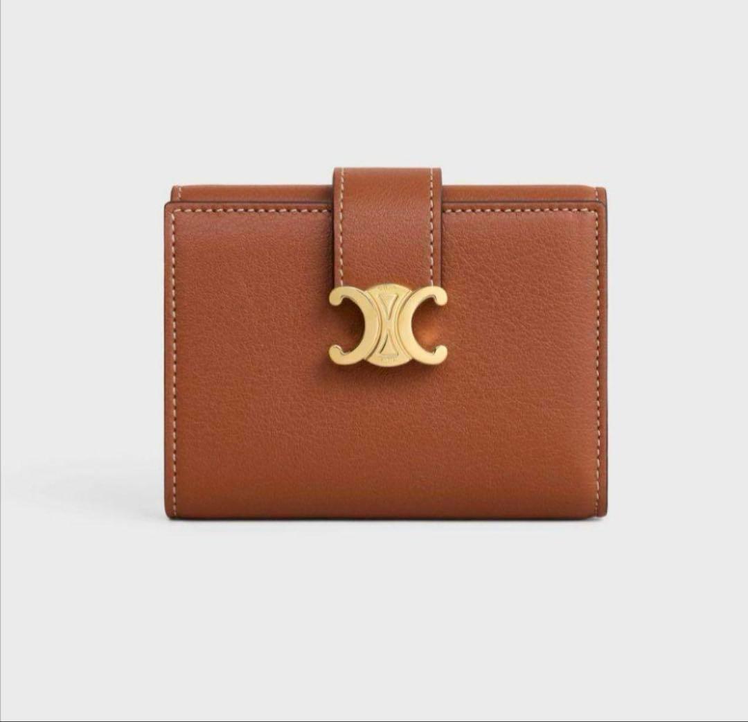 ファインウォレット CELINE ヴィクトワール - メルカリ