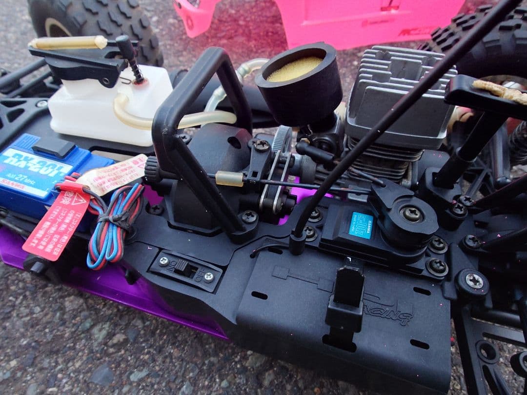 1/10HPI　4WDエンジンレーシングバギー即走行可