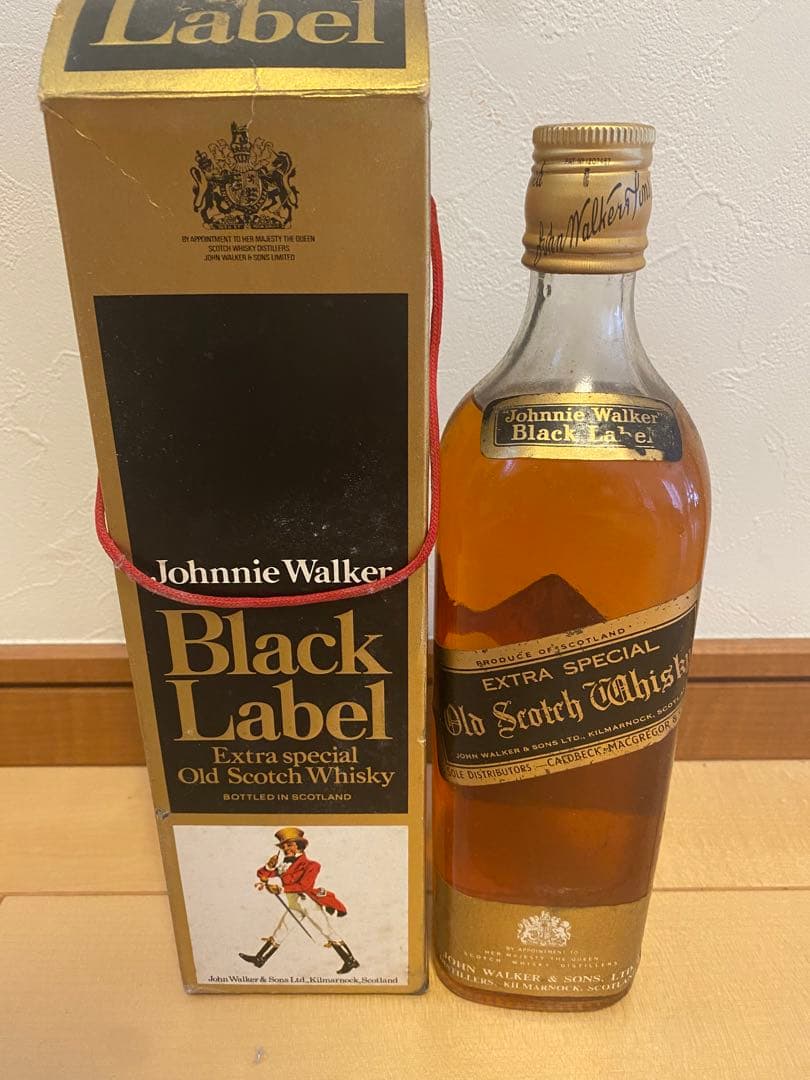 Johnnie Walker ウィスキー ジョニーウォーカー ジョニー ウォーカー ブラックラベル 12年 40% 700ml 箱なし ブレン