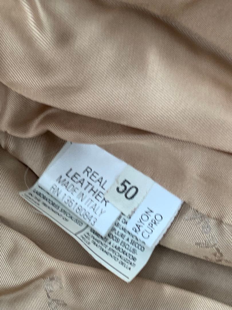 サルバトーレ フェラガモ スエード シングルライダース