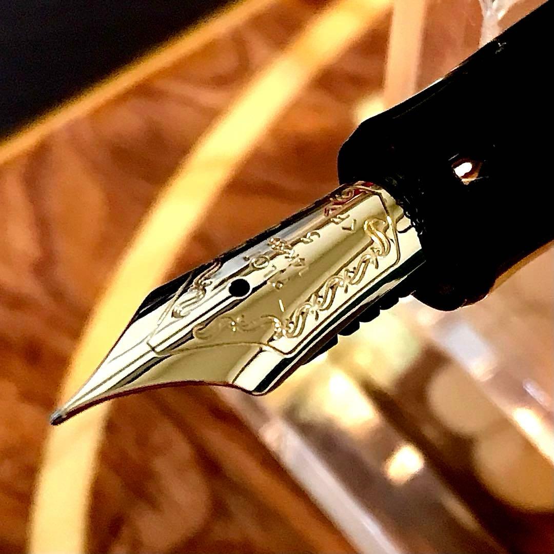 ☆超お勧め☆パイロット万年筆の原点☆パイロットカスタム74(F)☆極上の美品