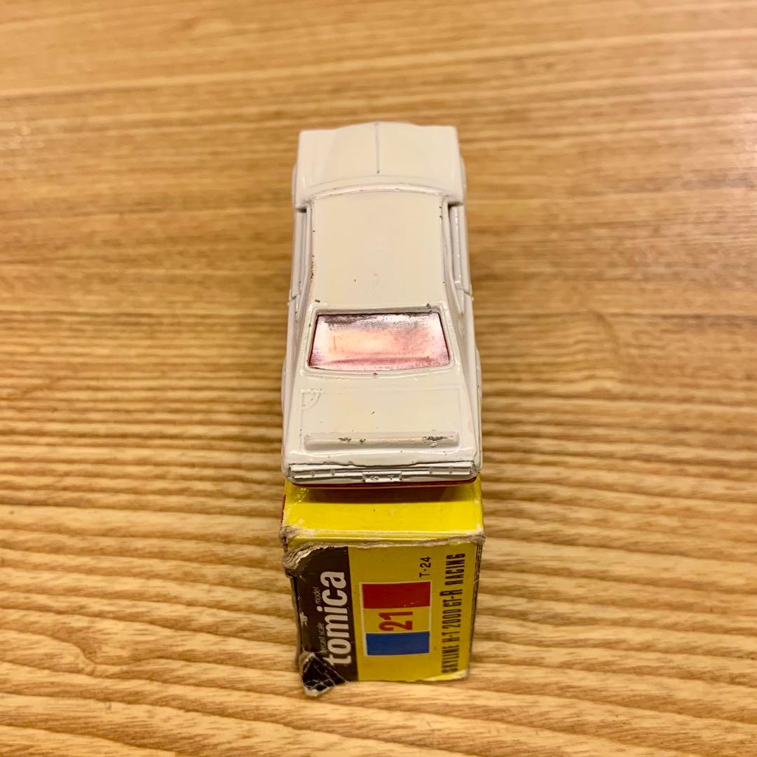 トミカ スカイライン H-T 2000 GT-R レーシング