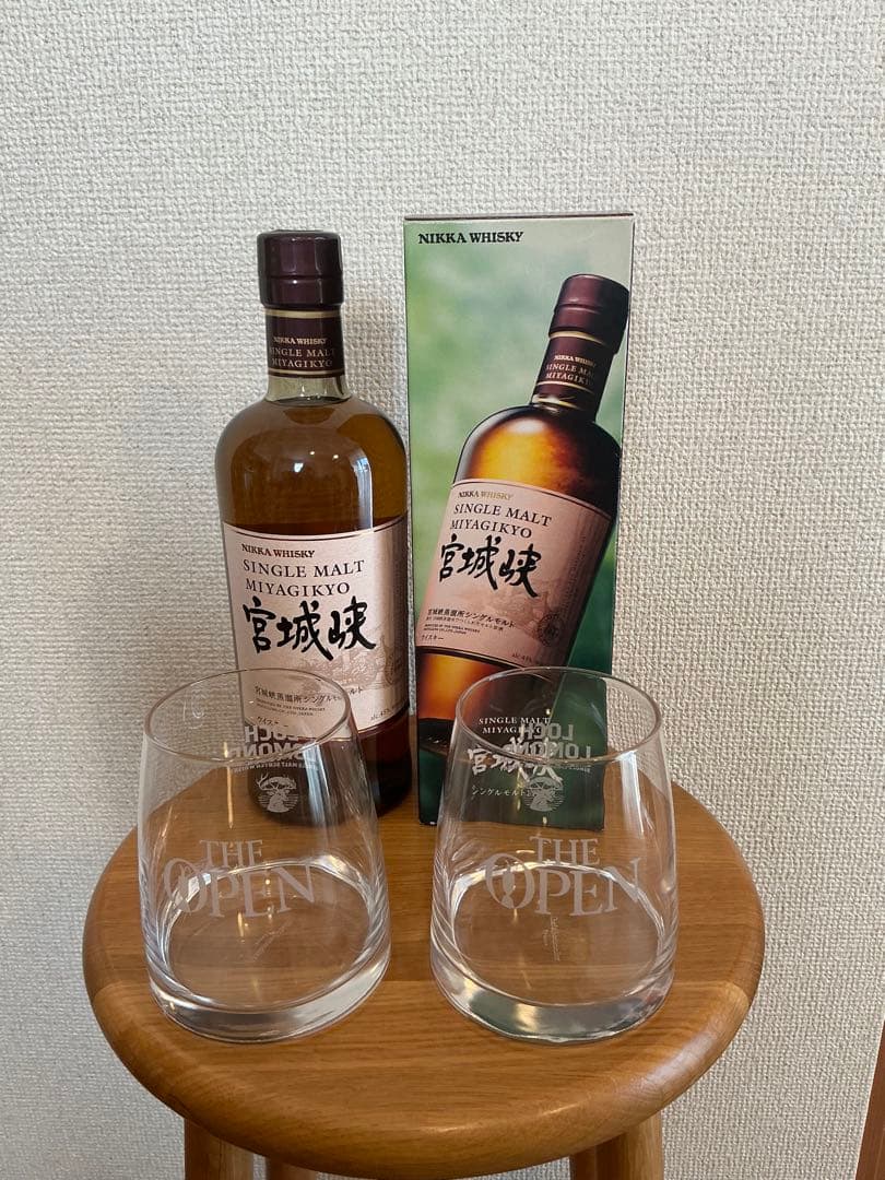 【未使用•未開封】箱付き宮城峡(旧デザイン)& グラス２脚セット ニッカウヰスキー（NIKKA WHISKY） 全国配送可能 ニッカ ウイスキー