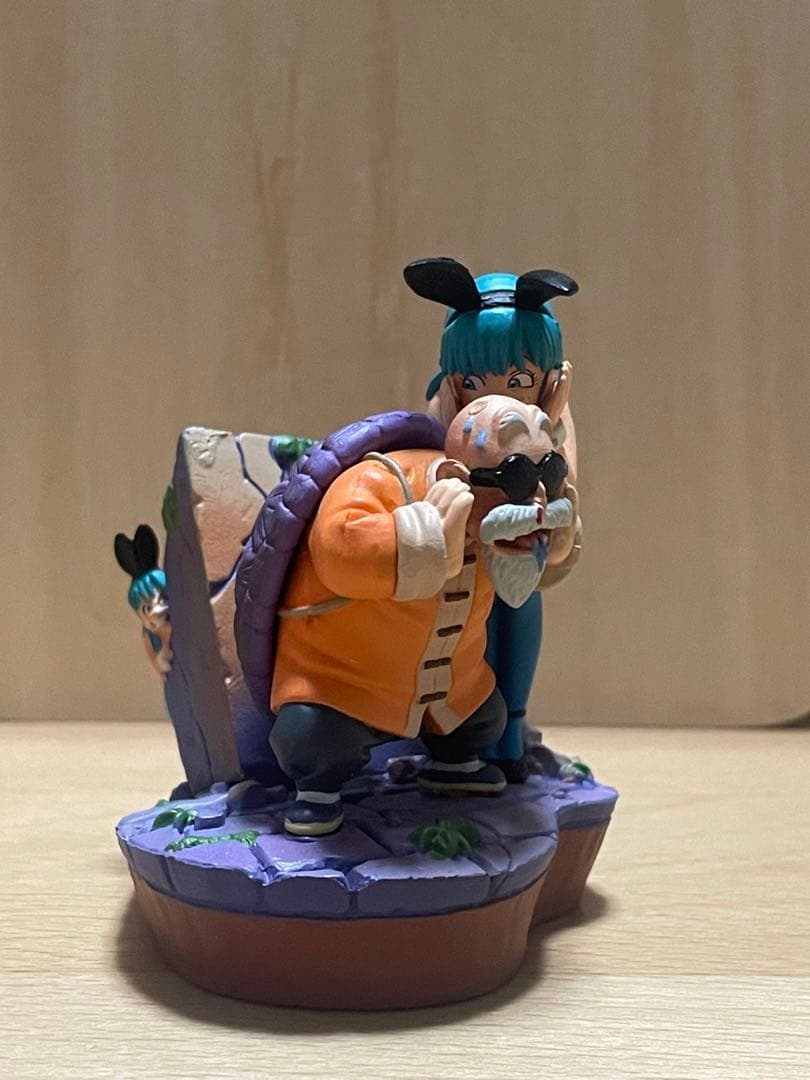 ドラゴンボールカプセル ボーナスパーツ完成品 亀仙人&ブルマ