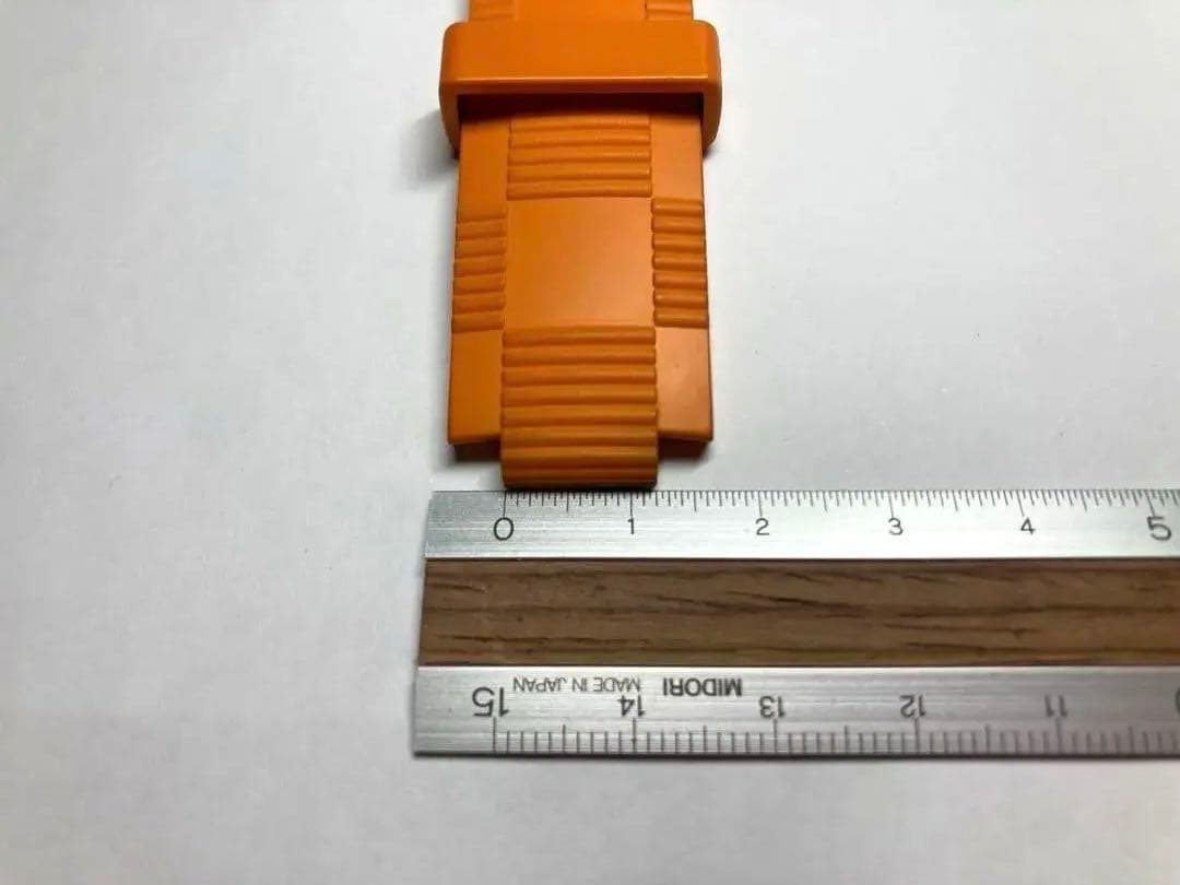 LOUIS VUITTON ラバーベルト オレンジ